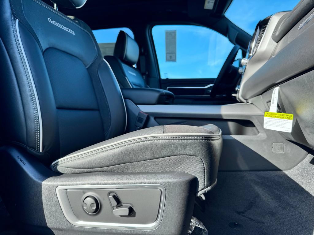 New 2027 RAM 1500 Laramie w/ Night Edition AWD/4WD image 11
