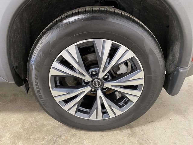 Used 2022 Nissan Rogue SV image 7