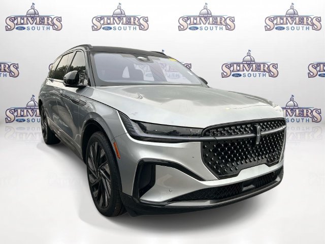 Used 2025 Lincoln Nautilus Reserve w/ Jet Appearance Package