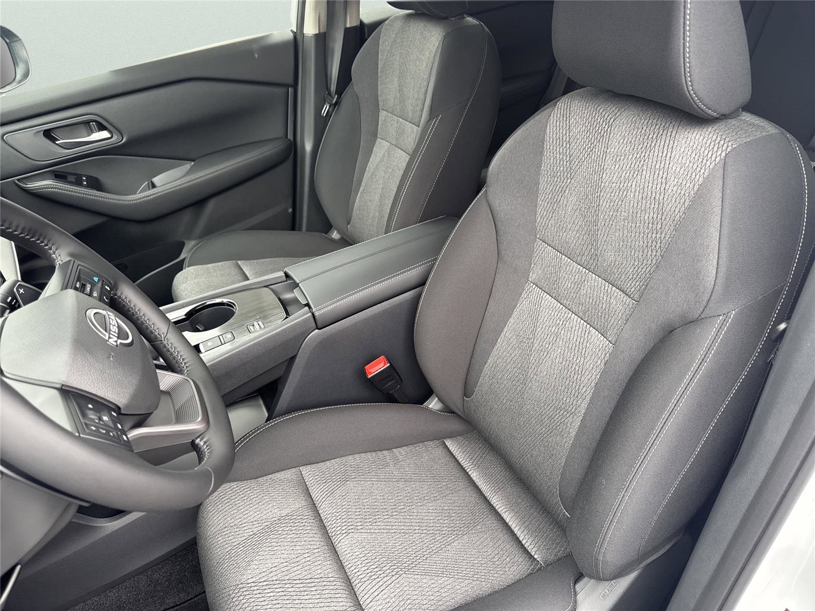 New 2026 Nissan Rogue SV w/ Cold Weather Package FWD image 13