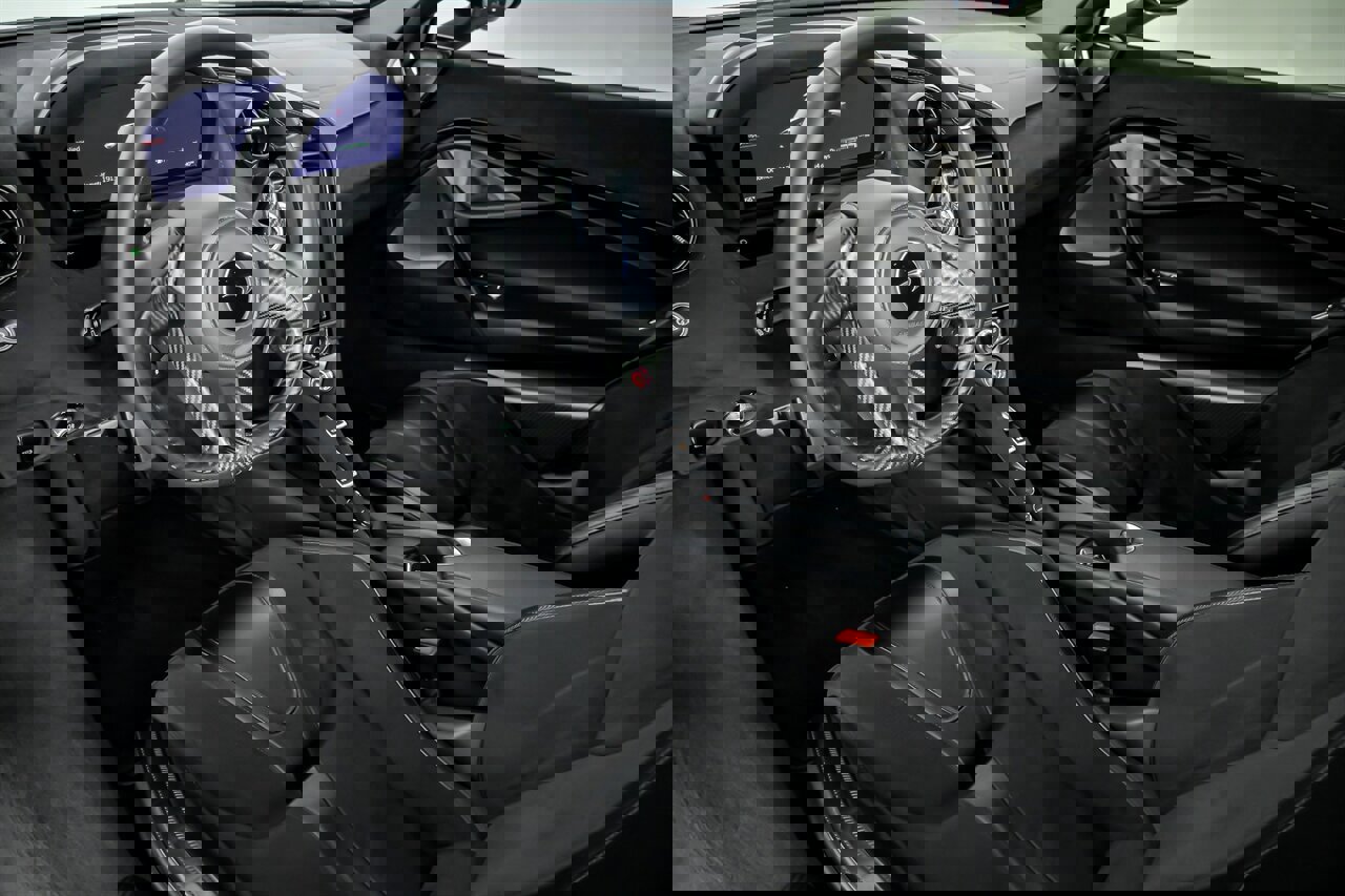 Used 2019 McLaren 720S image 21