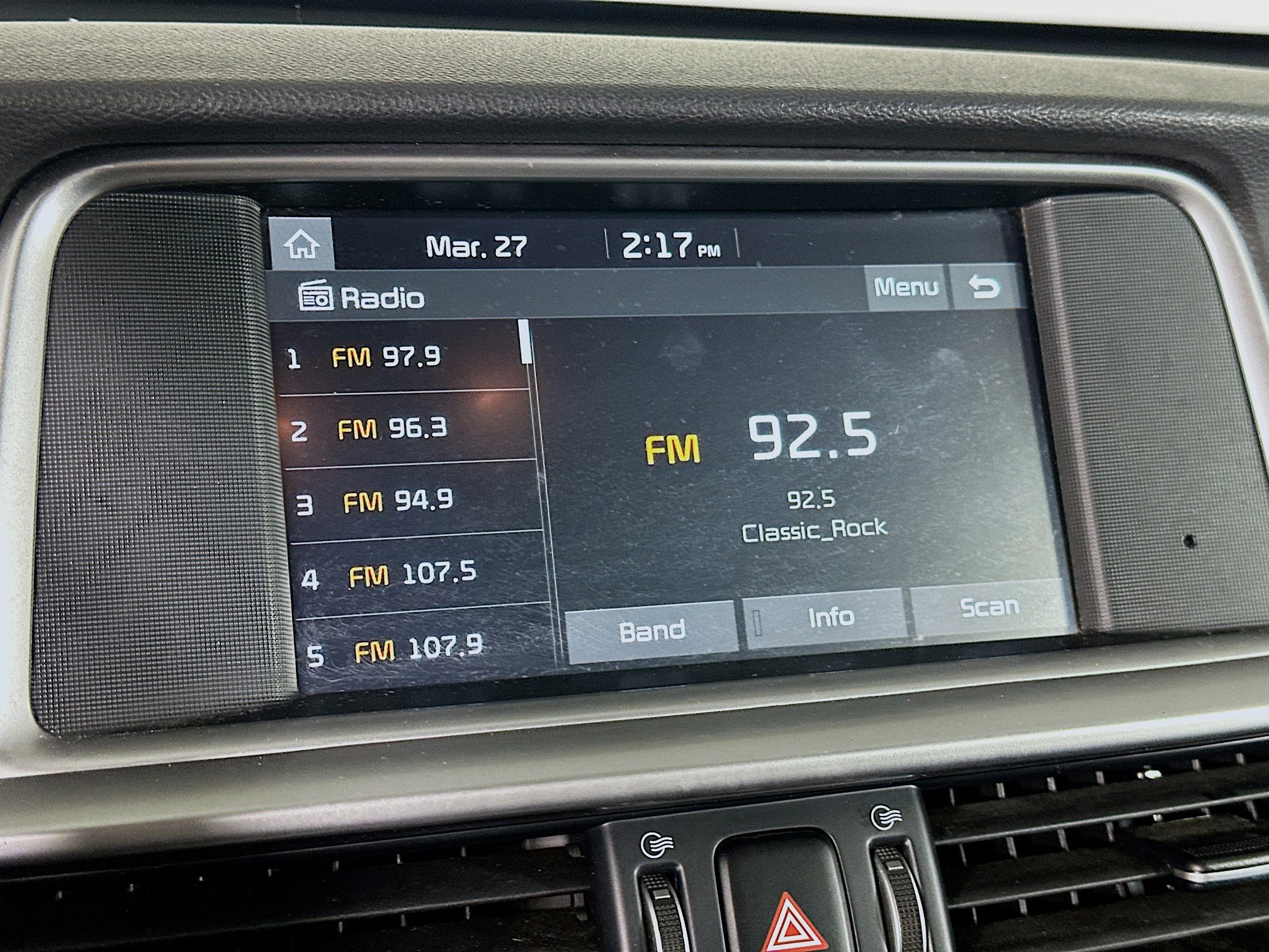 Used 2020 Kia Optima LX image 21