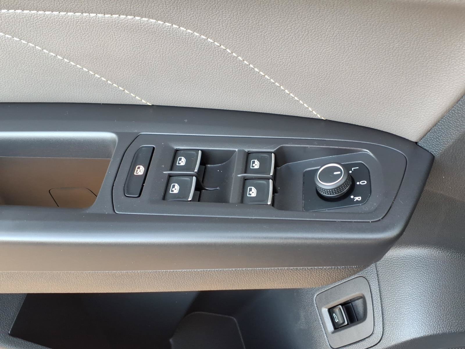 Used 2023 Volkswagen Atlas SE FWD image 20