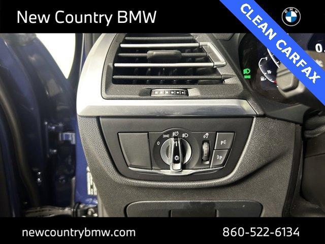 Used 2025 BMW X4 xDrive30i w/ Premium Package image 18