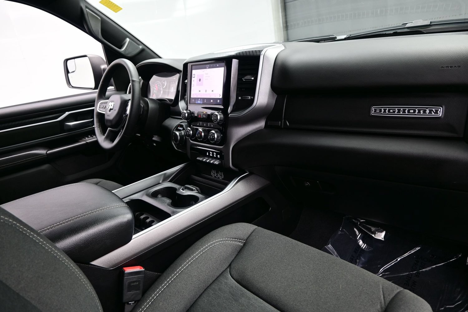Used 2025 RAM 1500 Big Horn AWD/4WD image 18