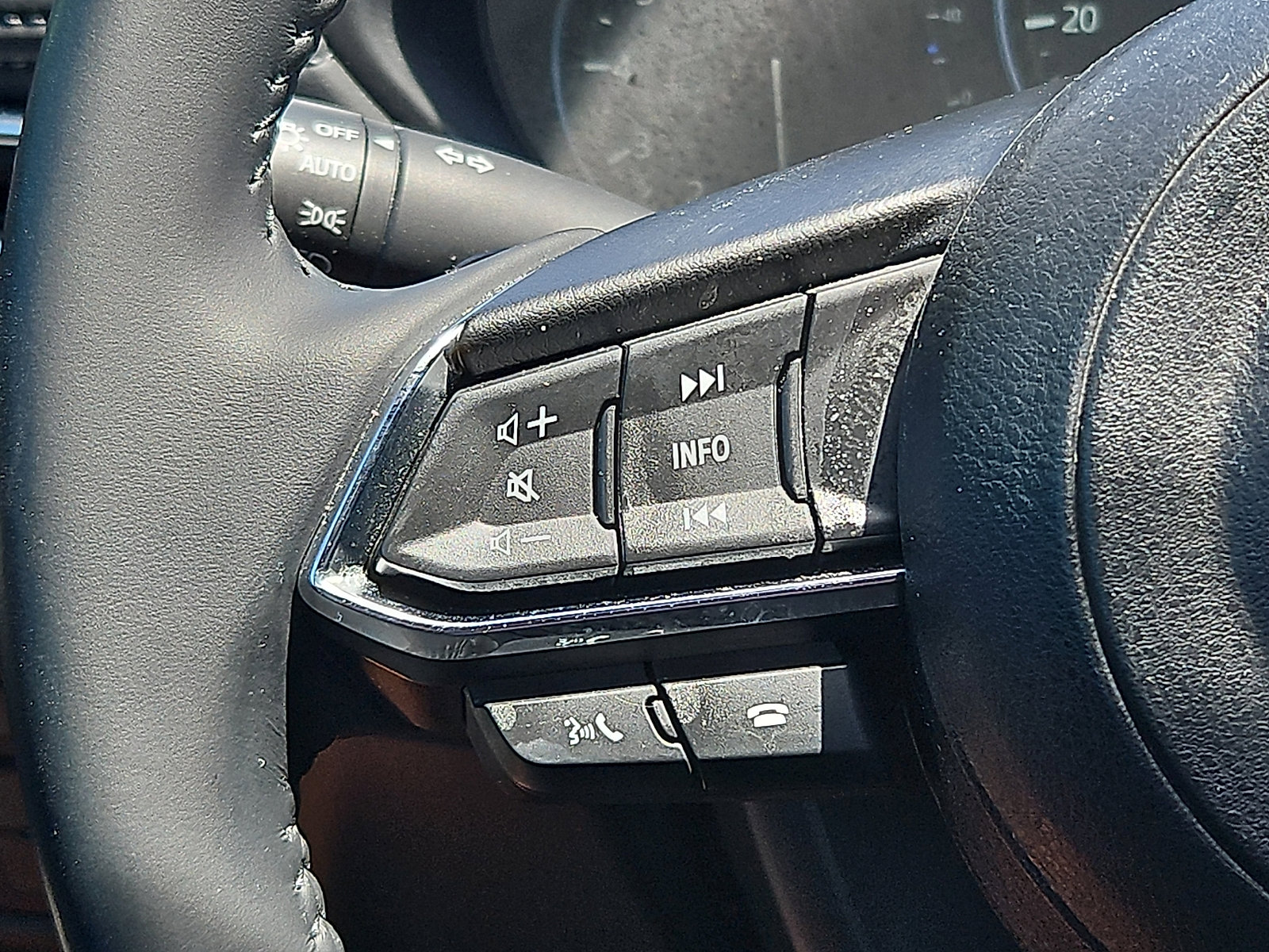 Used 2024 MAZDA CX-5 AWD 2.5 S w/ Premium Package image 21