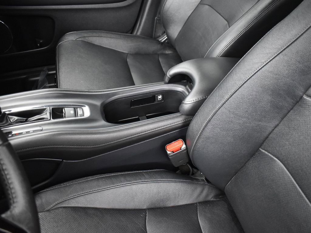 Used 2022 Honda HR-V EX-L image 13