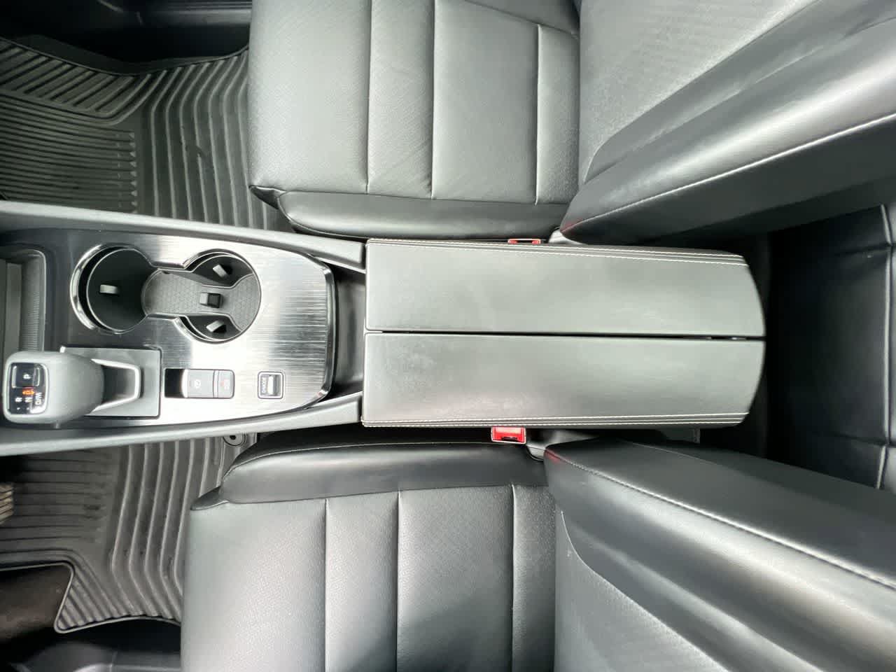 Used 2021 Nissan Rogue SV w/ Premium Package FWD image 21