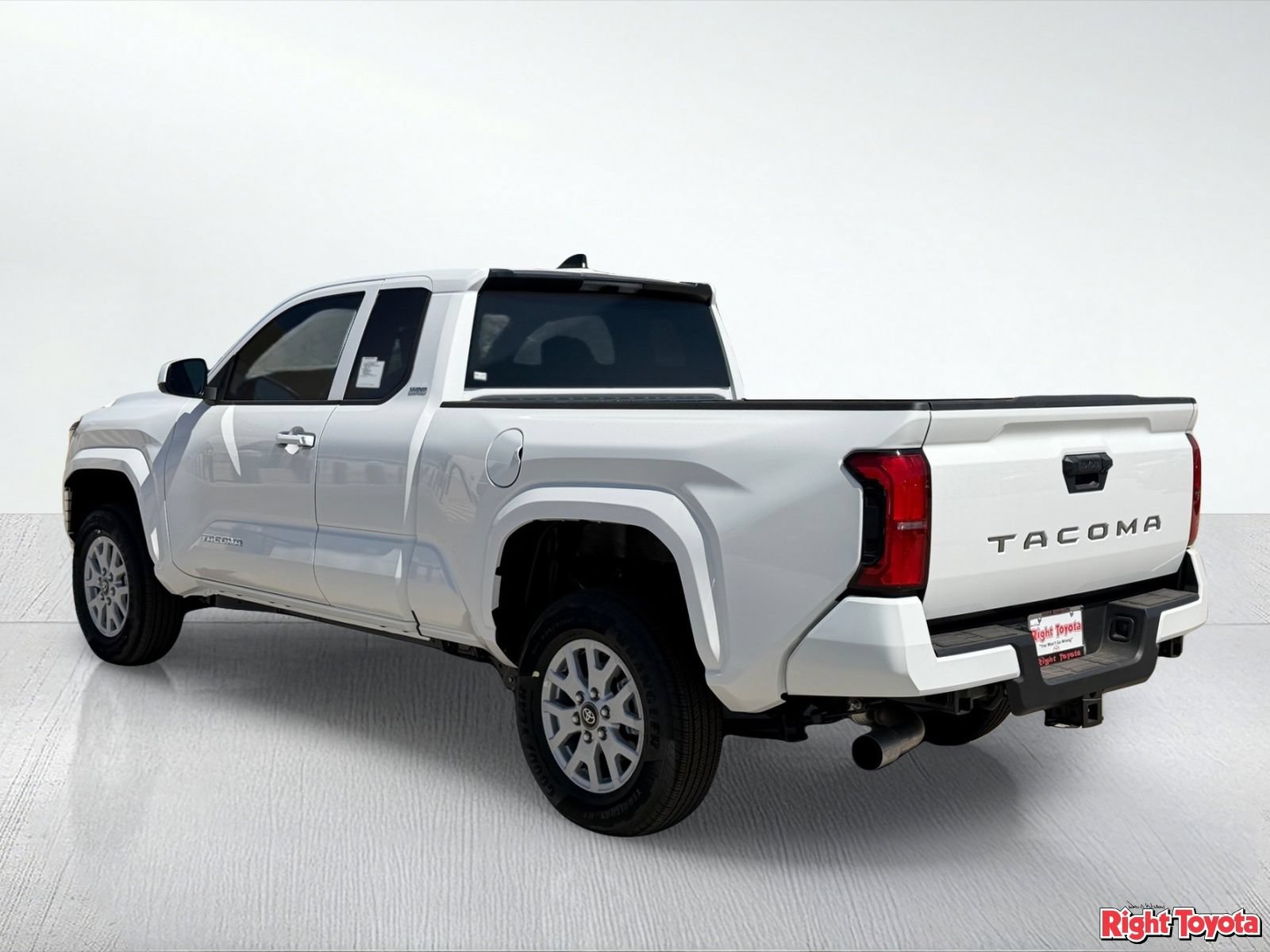 New 2026 Toyota Tacoma SR5 RWD image 4