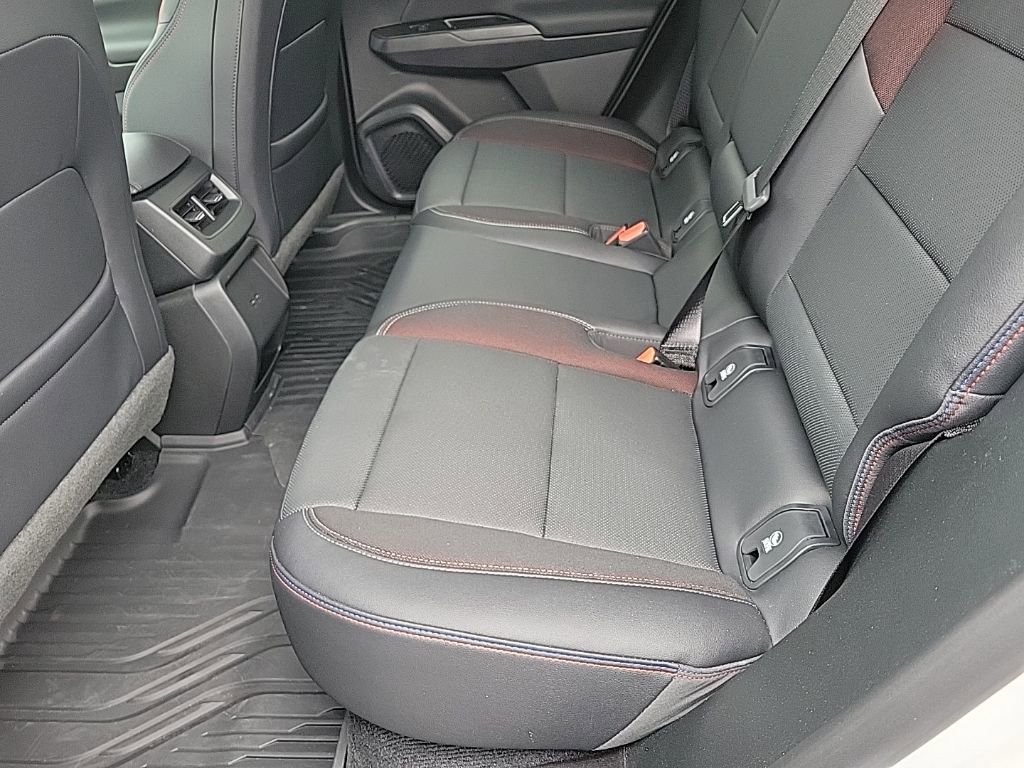 Used 2024 Chevrolet Equinox EV RS AWD/4WD image 10