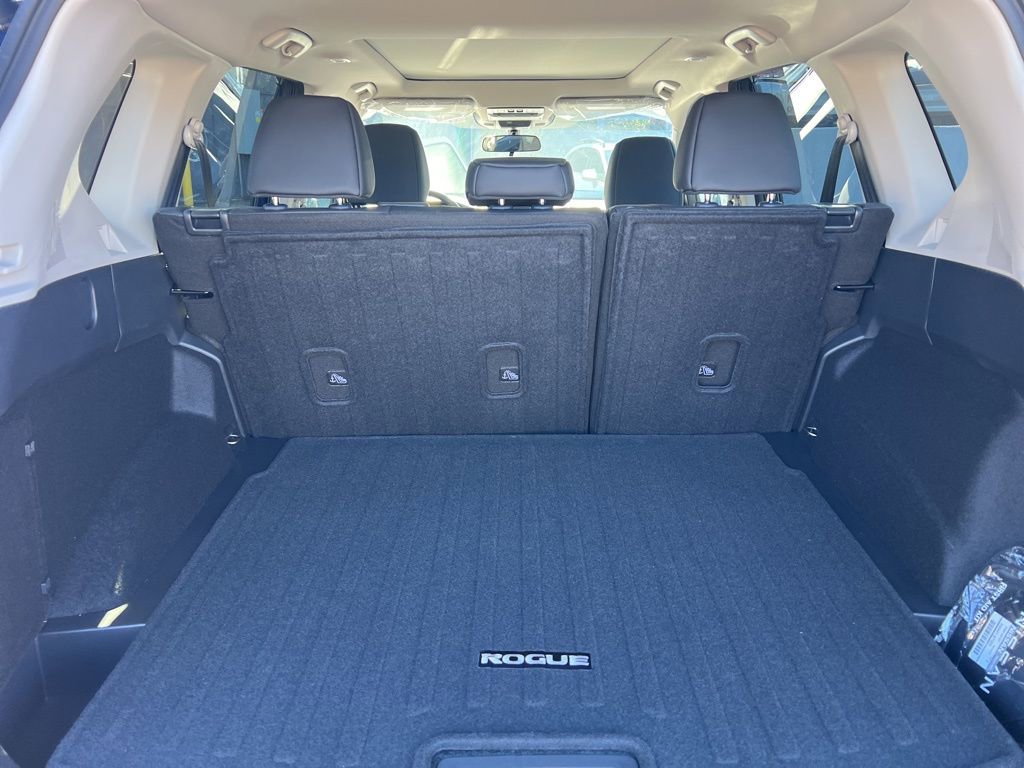 New 2026 Nissan Rogue SV image 19