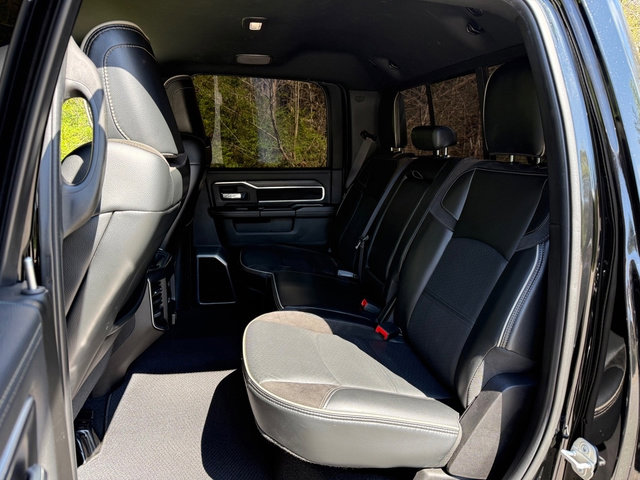 Used 2024 RAM 2500 Laramie w/ Night Edition image 15