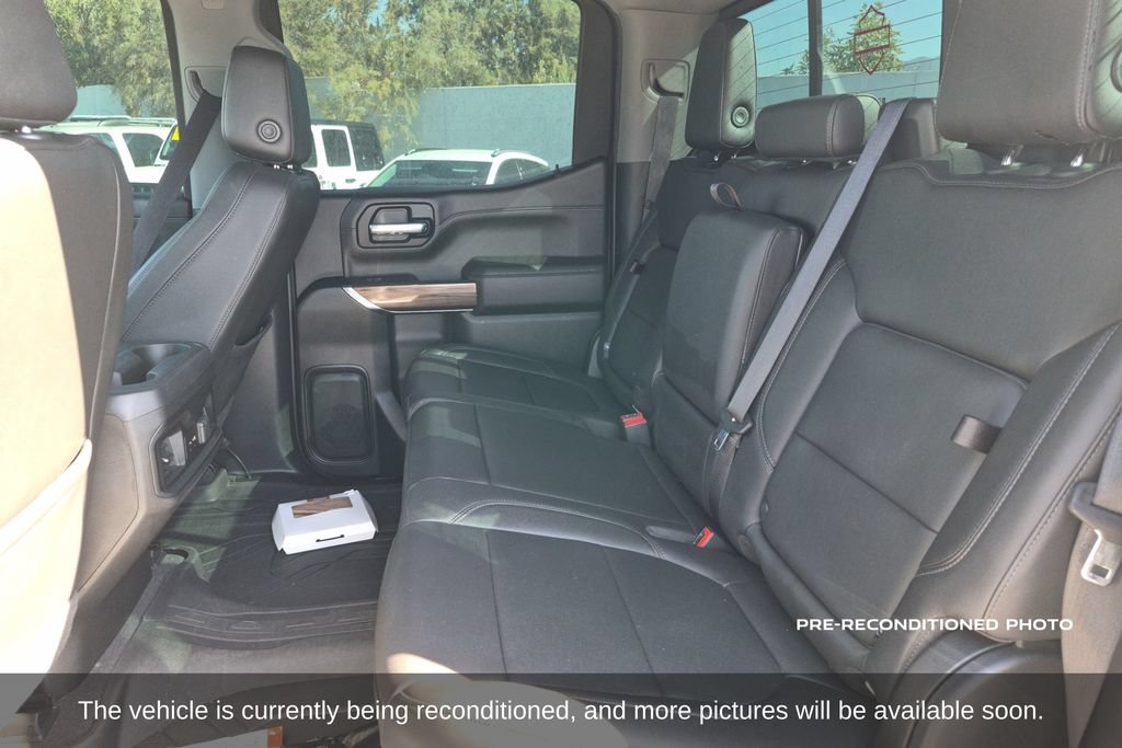 Used 2022 Chevrolet Silverado 1500 LT Trail Boss w/ Convenience Package II AWD/4WD image 12
