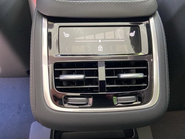 New 2026 Volvo XC90 B6 Plus AWD/4WD image 12