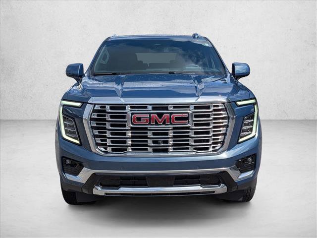 Used 2025 GMC Yukon XL Denali w/ Sun & Power Step Package AWD/4WD video 3