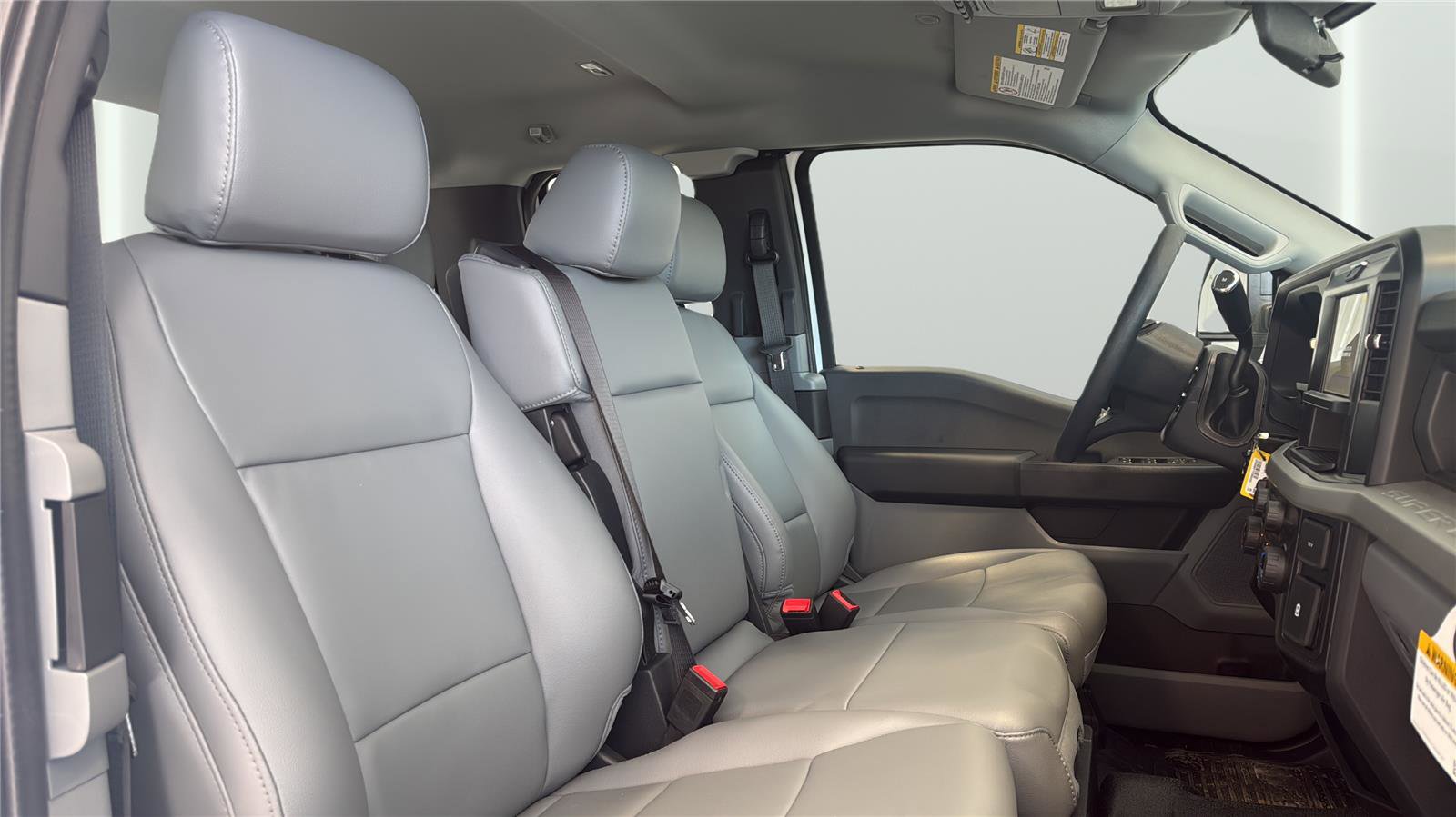 New 2026 Ford F550 4x4 SuperCab Super Duty image 14