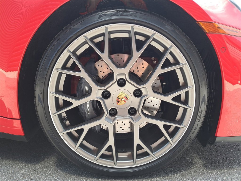 Certified 2025 Porsche 911 Carrera image 11