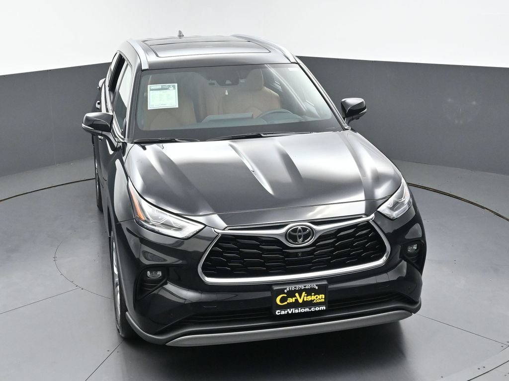 Used 2026 Toyota Highlander Platinum AWD/4WD image 43