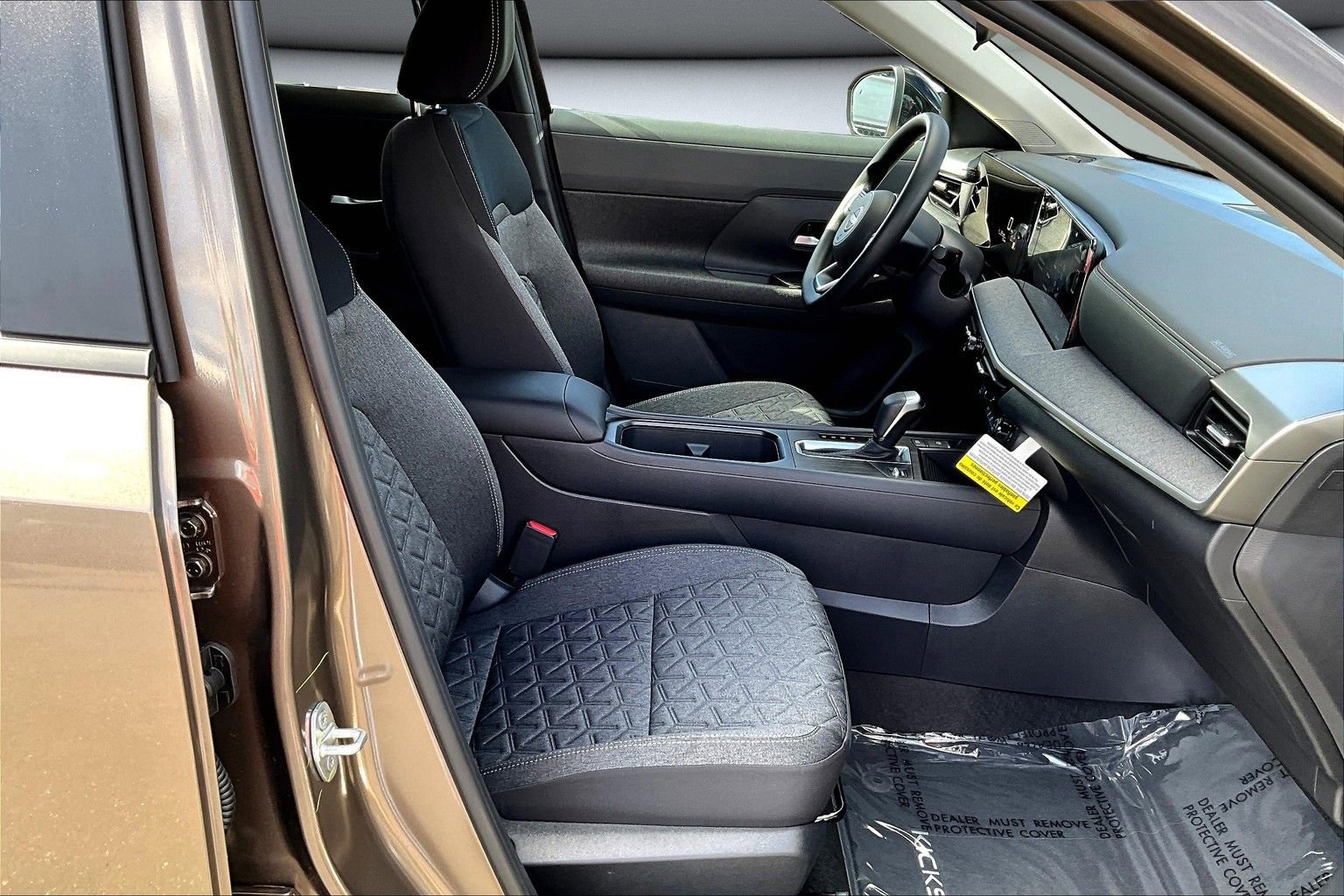 New 2026 Nissan Kicks SV w/ SV Premium Package image 11