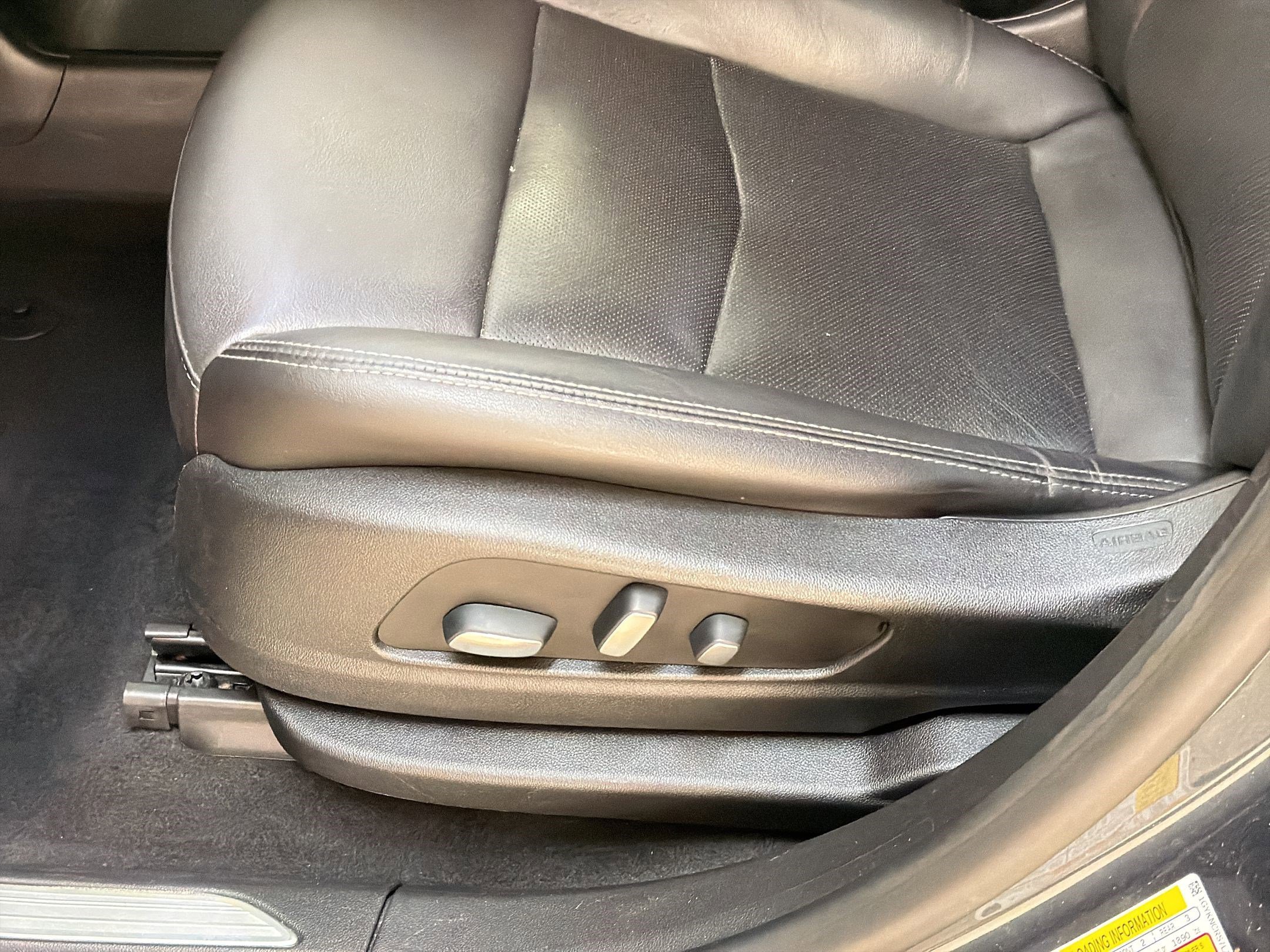 Used 2020 Cadillac XT5 Premium Luxury image 13