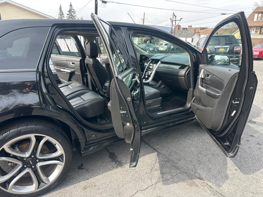 Used 2013 Ford Edge Sport w/ Driver Entry Pkg image 11