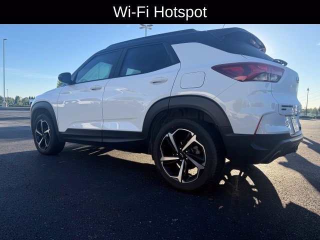 Used 2023 Chevrolet TrailBlazer RS w/ Convenience Package AWD/4WD image 18