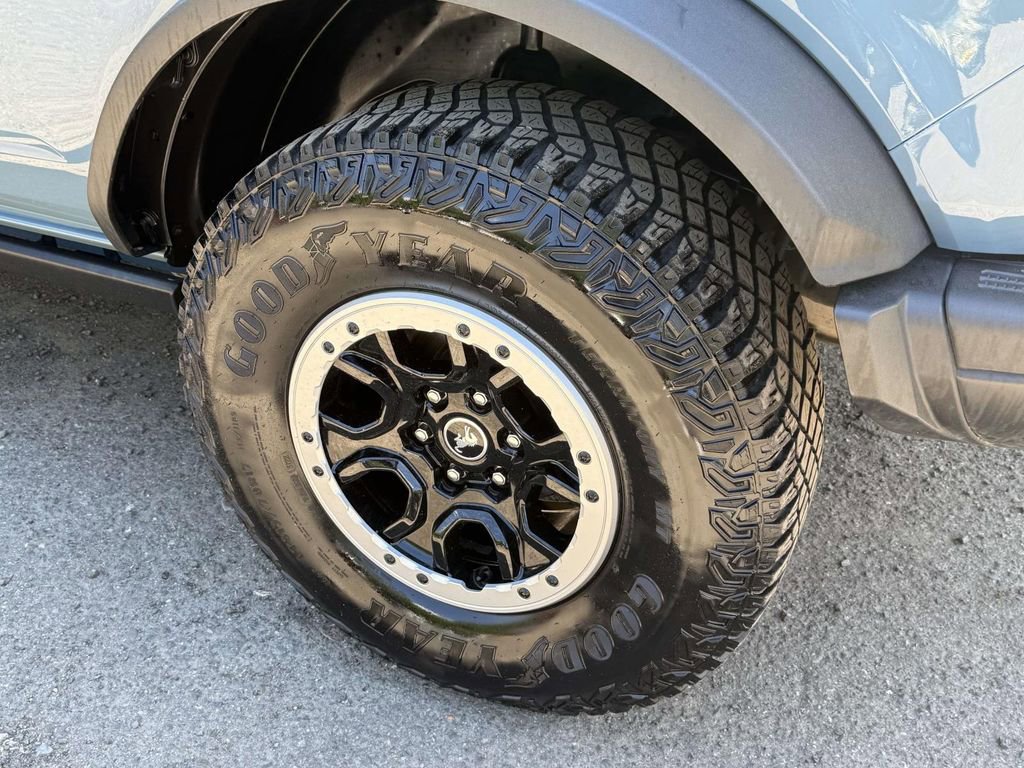 Used 2022 Ford Bronco Black Diamond AWD/4WD image 13
