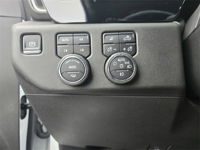 Used 2024 Chevrolet Silverado 2500 LTZ w/ LTZ Convenience Package image 22