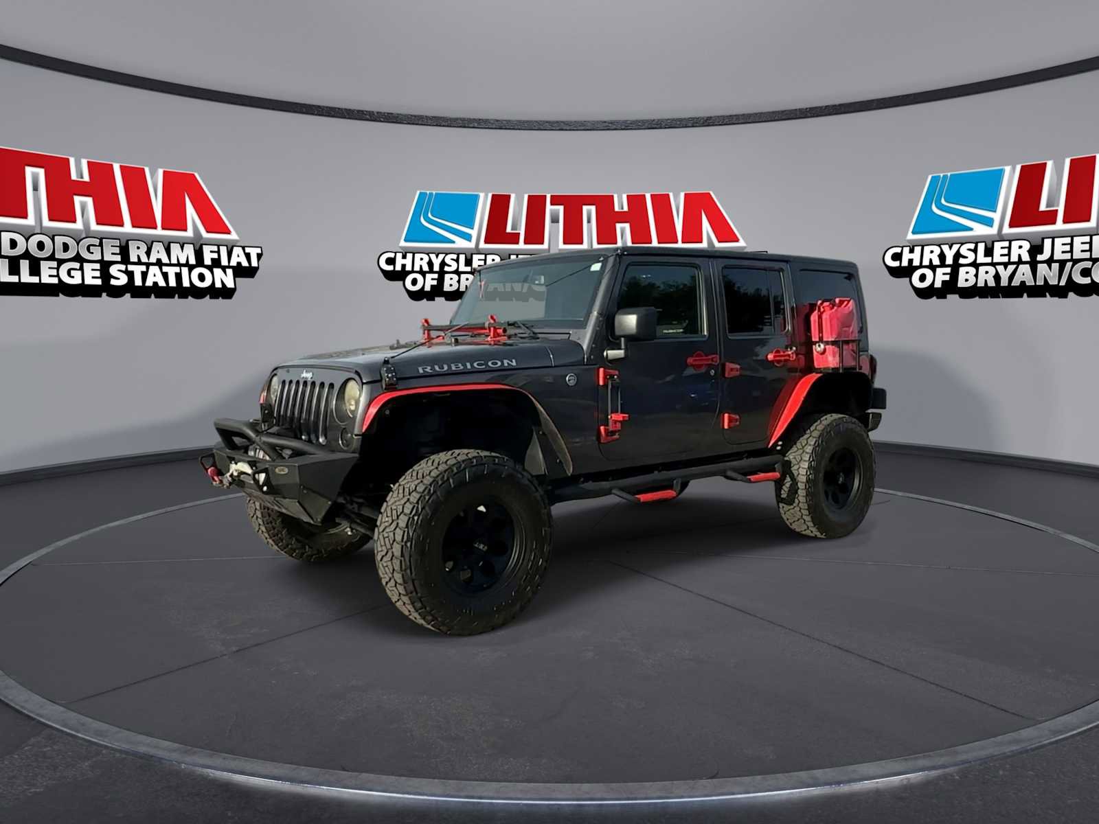 Used 2016 Jeep Wrangler Unlimited Rubicon w/ Connectivity Group image 4