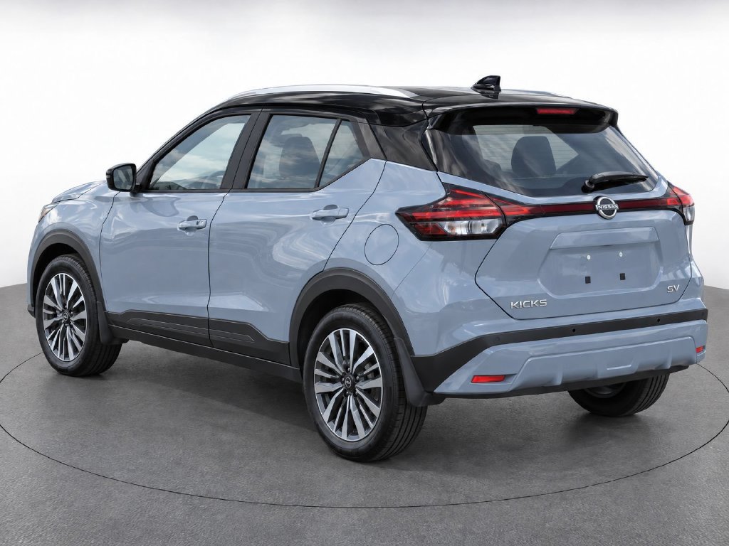 Used 2024 Nissan Kicks SV FWD image 5
