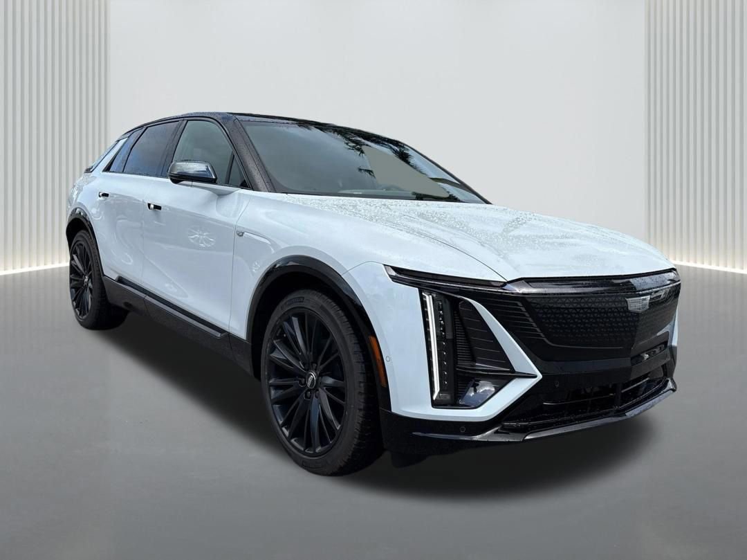 New 2026 Cadillac Lyriq Sport w/ LPO, ONYX Package RWD image 3