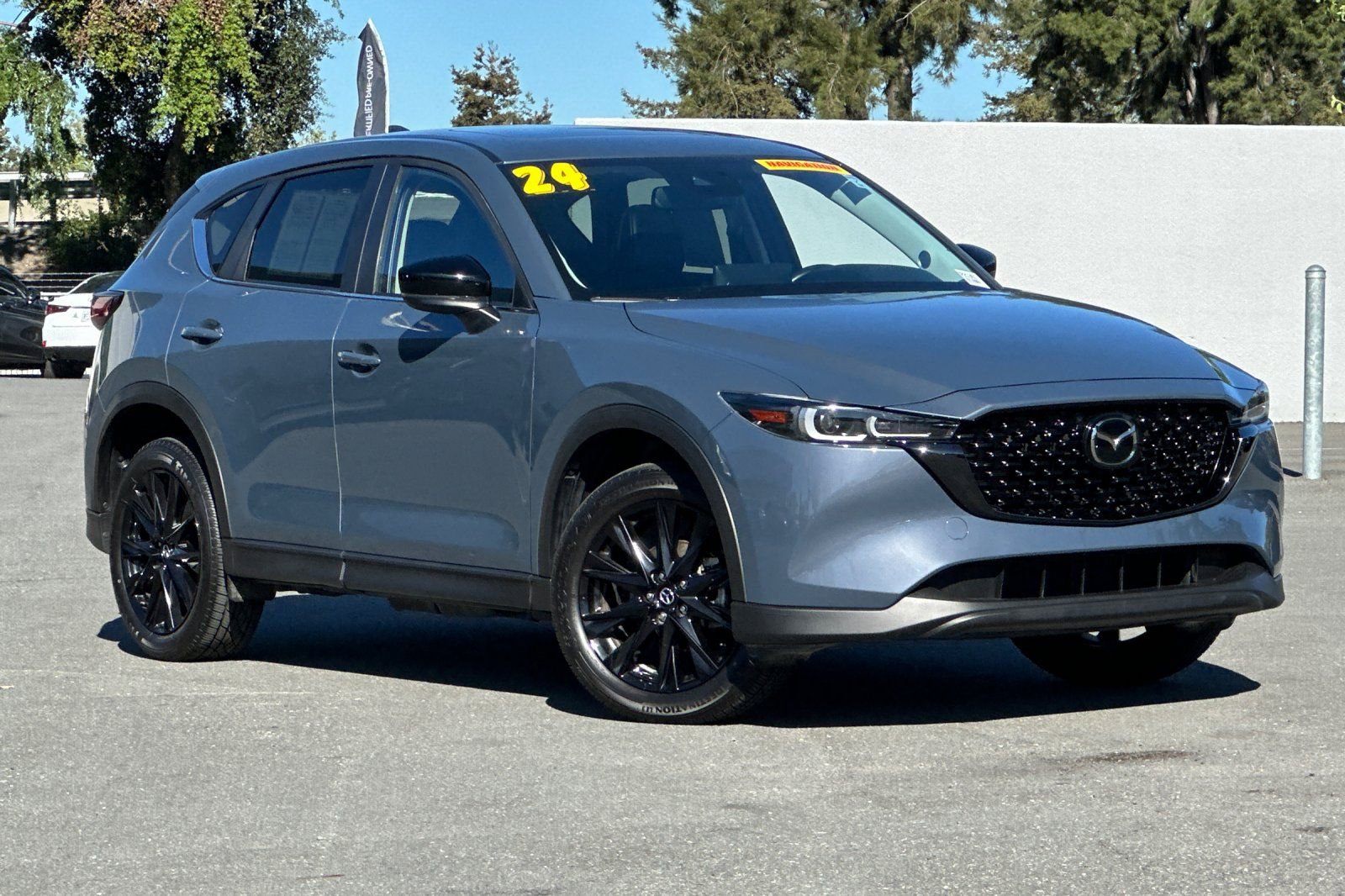 Used 2024 MAZDA CX-5 Carbon Edition image 2