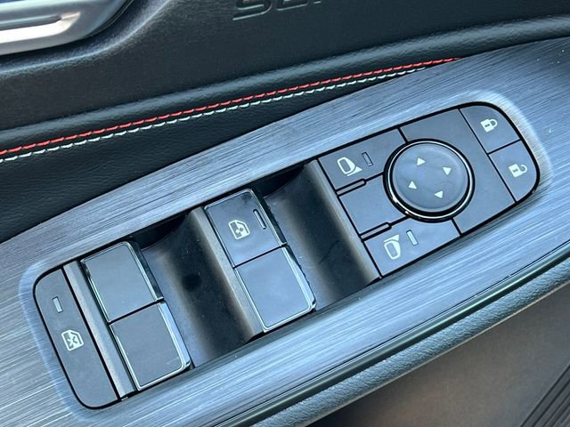 New 2026 Nissan Sentra SR FWD image 13