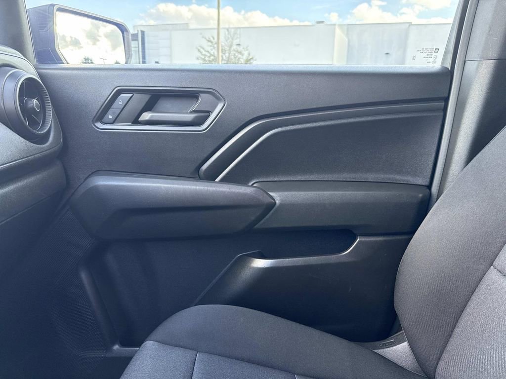 Used 2023 Chevrolet Colorado Trail Boss AWD/4WD image 28