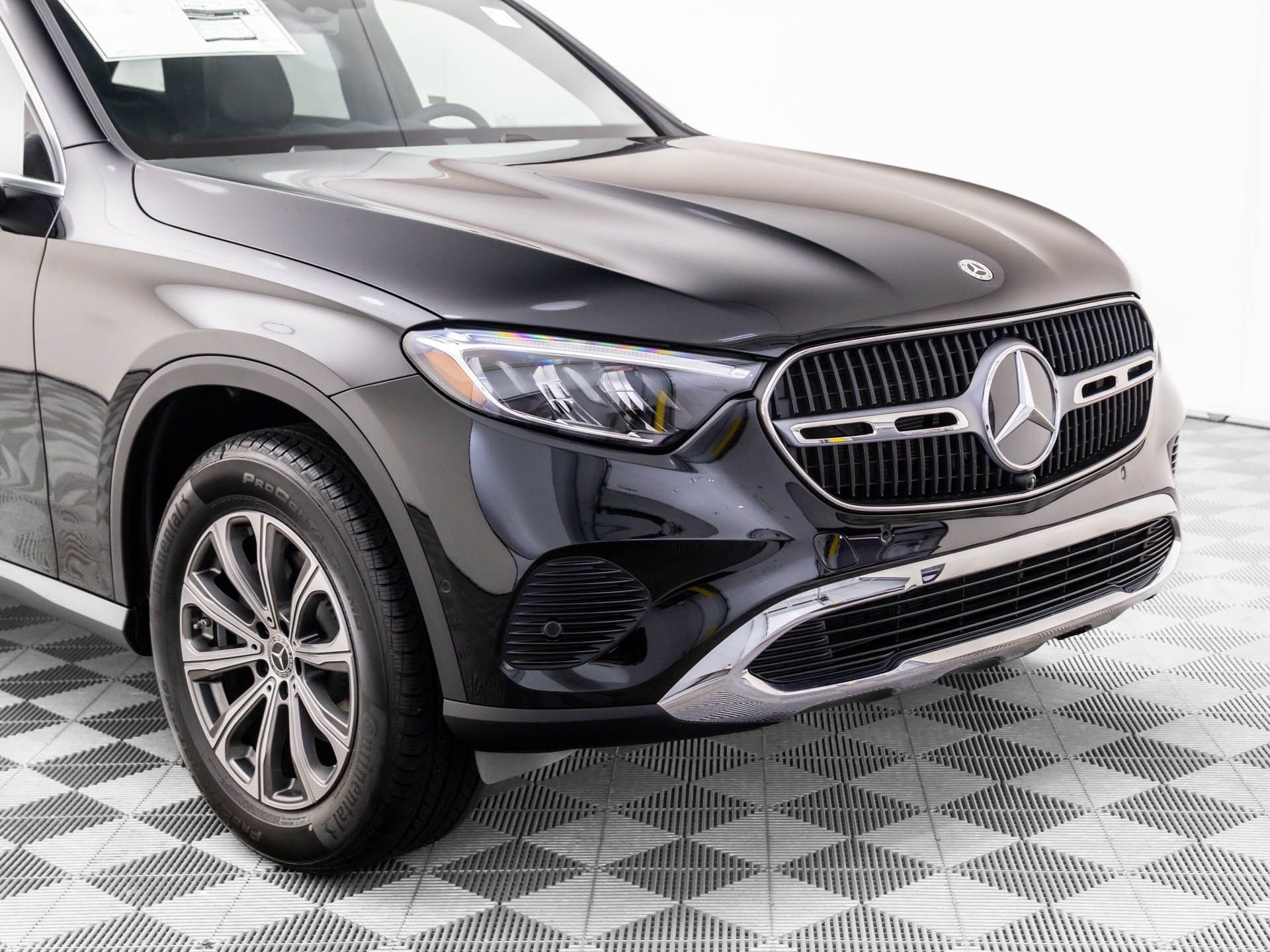 New 2025 Mercedes-Benz GLC 300 4MATIC image 36