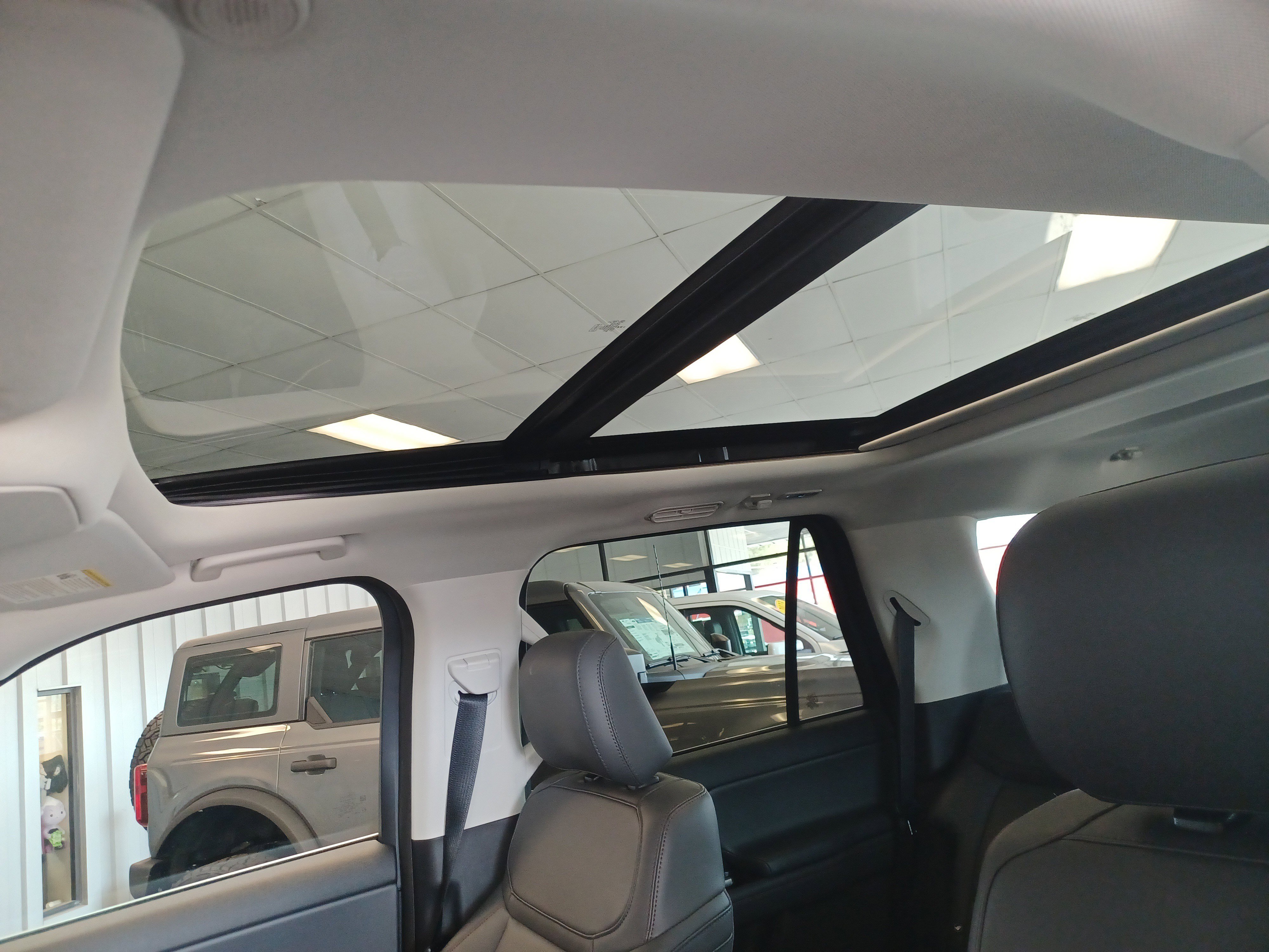 New 2025 Ford Expedition Active image 21