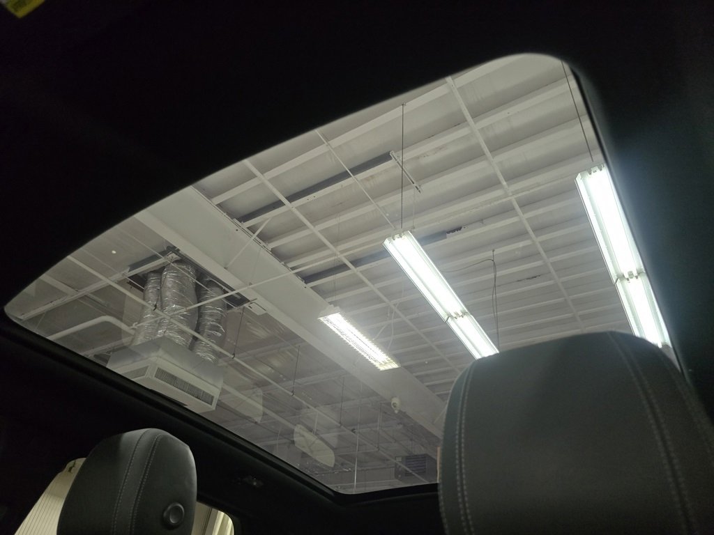 Used 2017 Land Rover Range Rover Evoque HSE Dynamic image 3