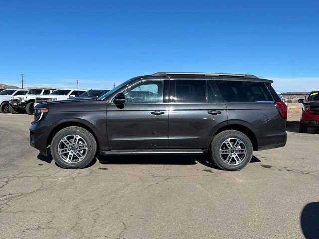 New 2026 Ford Expedition Active image 2