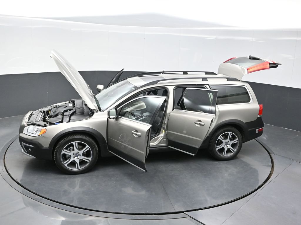 Used 2015 Volvo XC70 T6 Platinum image 40