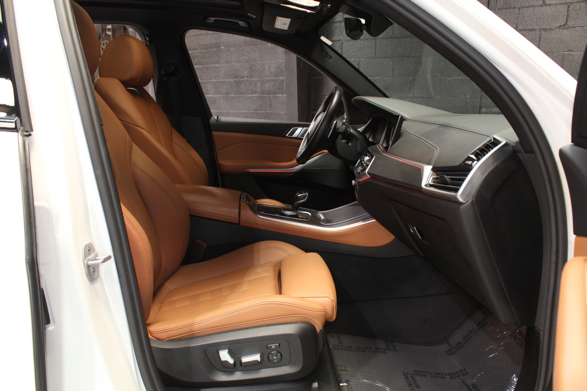 Used 2021 BMW X5 xDrive40i w/ M Sport Package AWD/4WD image 51