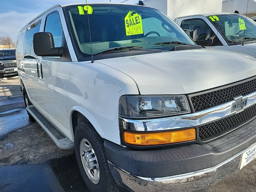Used 2019 Chevrolet Express 2500 w/ Driver Convenience Package image 3