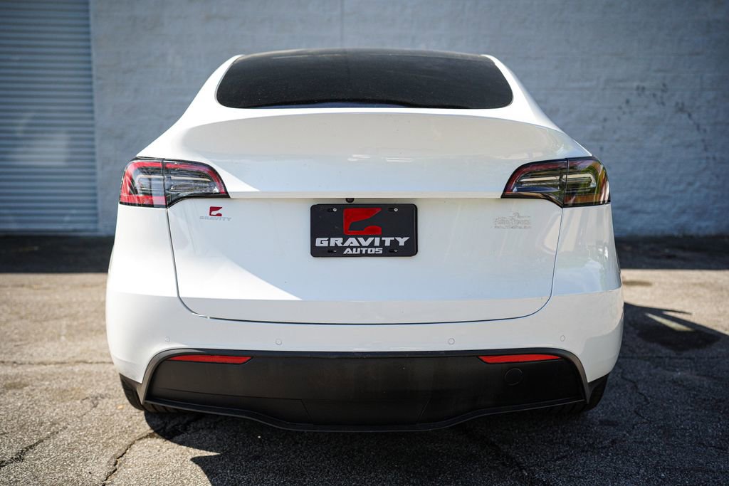 Used 2022 Tesla Model Y Performance image 14