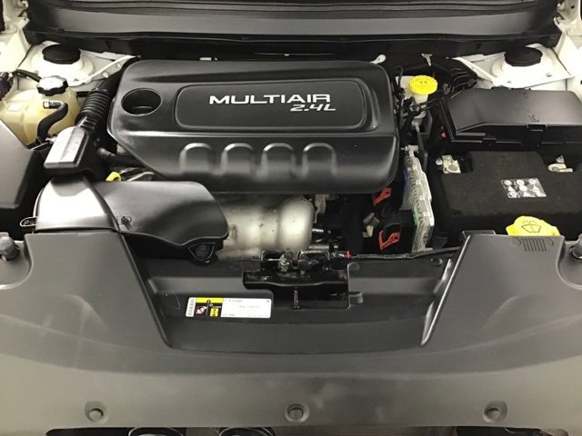 Used 2018 Jeep Cherokee Limited image 22