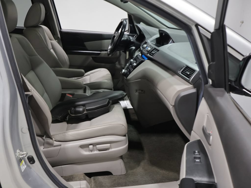 Used 2012 Honda Odyssey Touring image 21