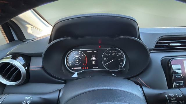 Used 2025 Nissan Versa SR w/ Trunk Package FWD image 15