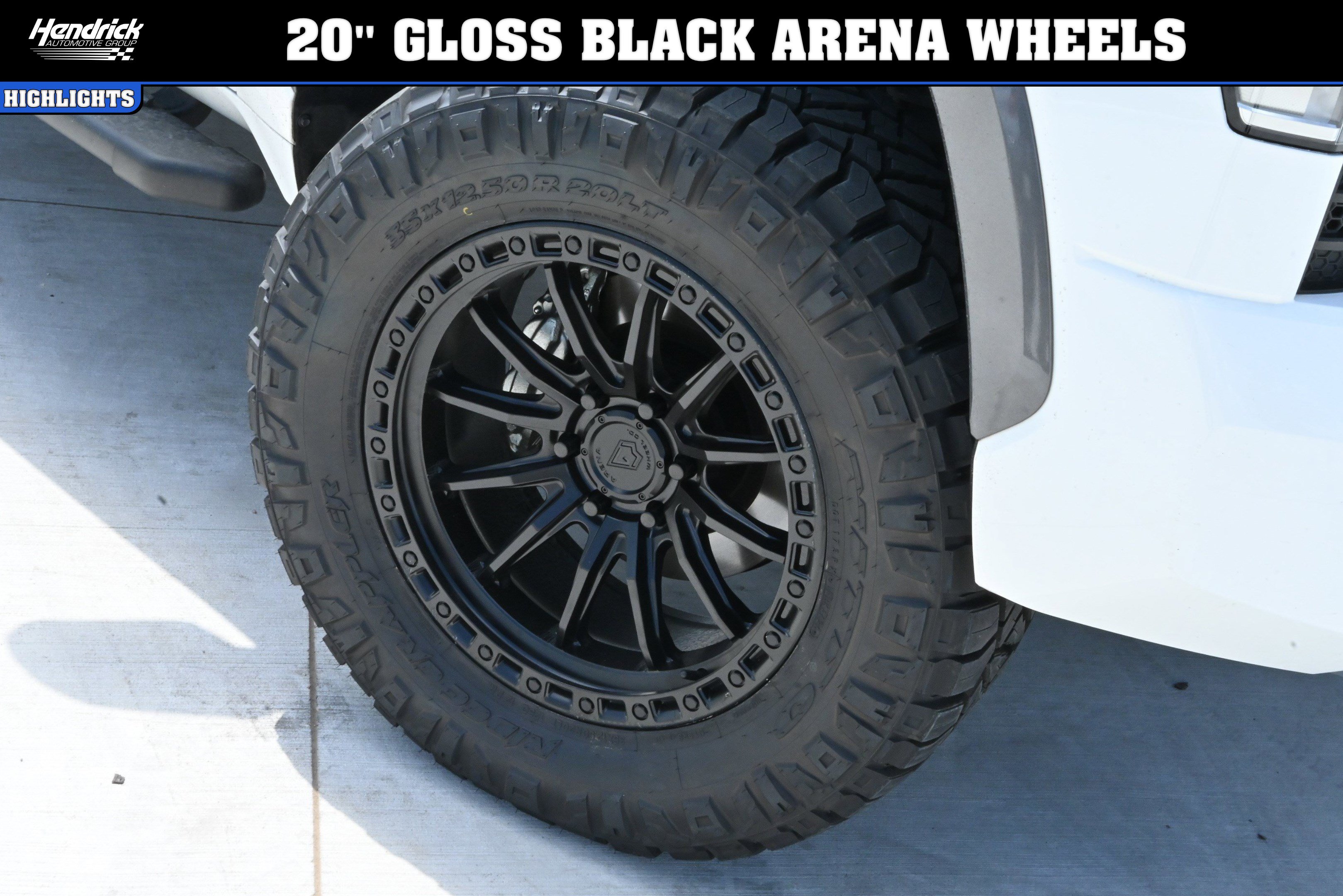 Used 2024 Toyota Tundra Limited AWD/4WD image 7