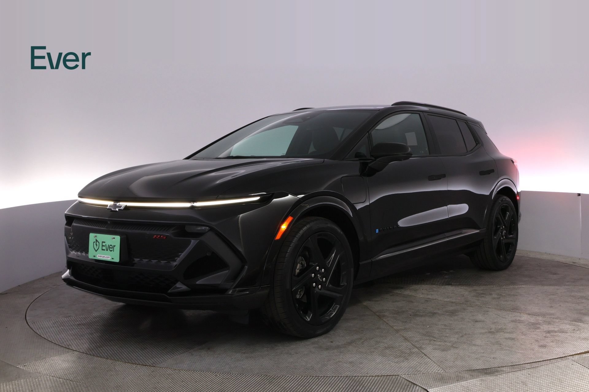 Used 2024 Chevrolet Equinox EV RS FWD image 2