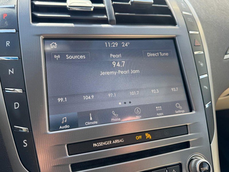 Used 2019 Lincoln MKZ Reserve image 21