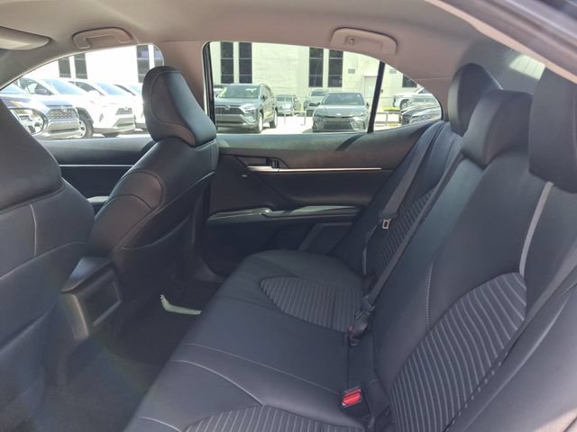 Used 2024 Toyota Camry SE FWD image 6