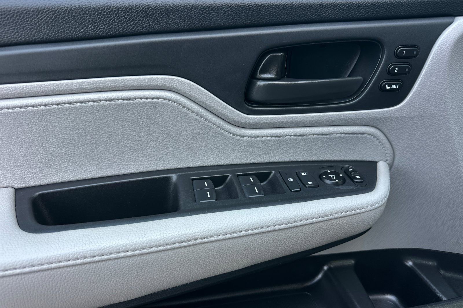 Used 2019 Honda Odyssey EX-L image 10